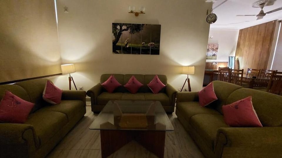 iTvara Stays: Luxury cottage in Rishikesh  Vacation rental in Rishikesh