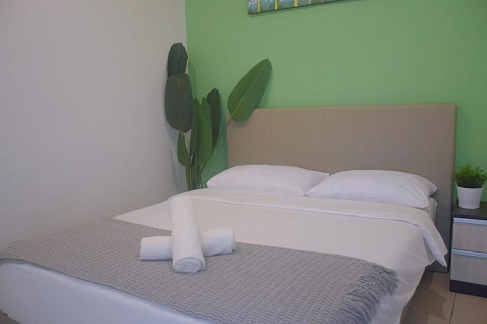 Pool View Family Suite (2-8 pax) @ Midhill Genting Apartment in Selangor, Malaysia