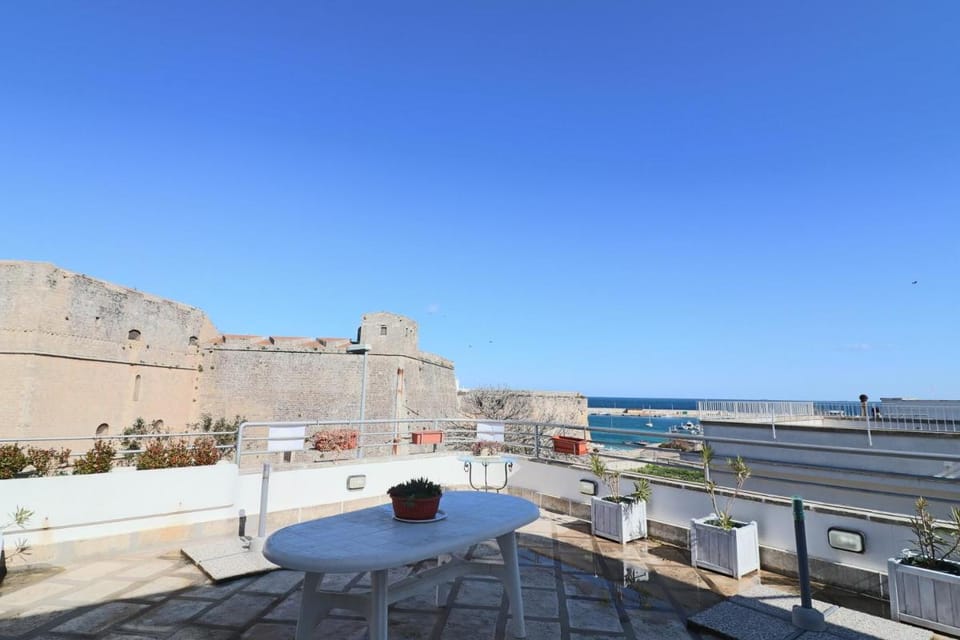 Casa Sophia Panoramic terrace and elegant stay in the heart of Otranto Vacation rental in Otranto