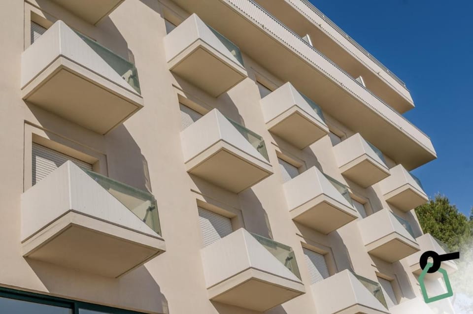 HOTIDAY Room Collection - Giulianova Hotel in Giulianova