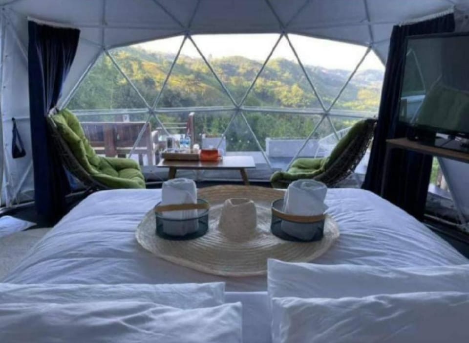 Black Daimond Camping Campground/ 
RV Resort in Laos