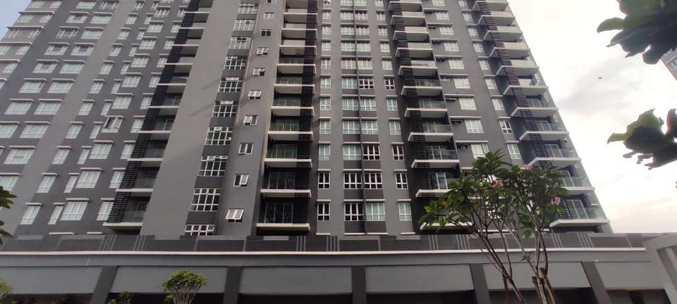 Bukit Rimau 2 Bedroom Apartment Apartment in Selangor, Malaysia