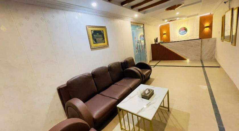 Hotel New Mid City Hotel in Punjab