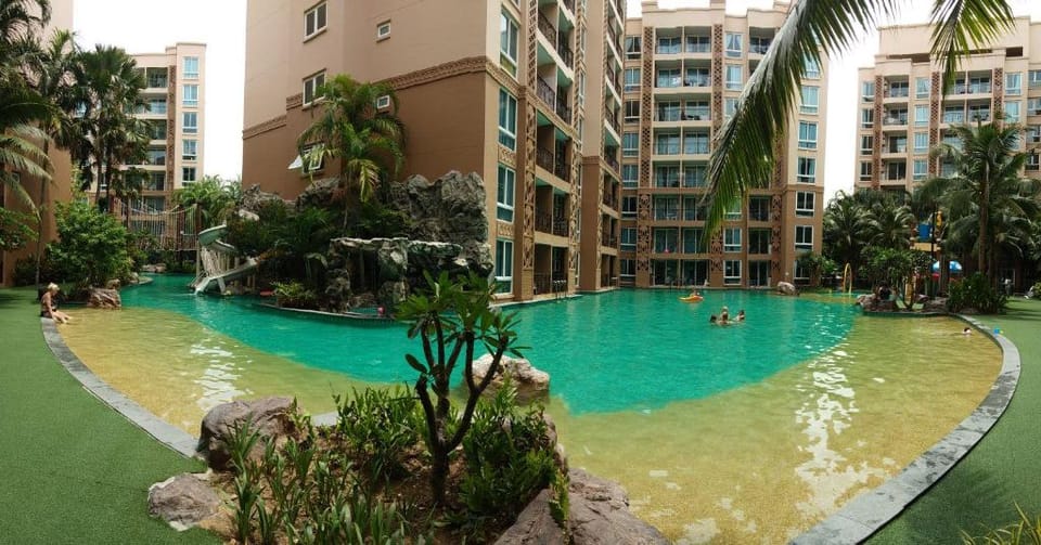 Atlantis condo resort  Apartment in Pattaya City