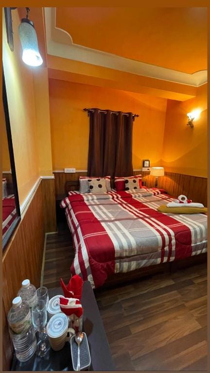 CITY CAFE HOUSE Apartment in India