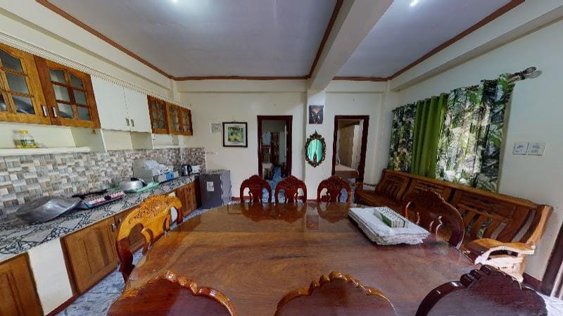 Elle's place (entire apartment with free parking) Apartment in Baguio