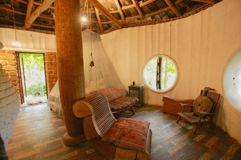 Delightful 1-BR Bottle Bungalow Tet Village Dailai Vacation rental in Laos