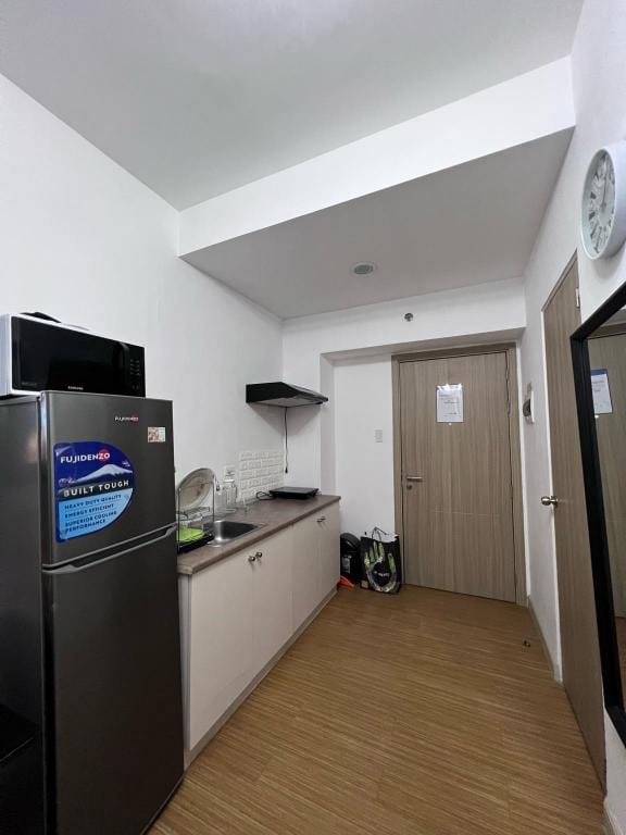 Taguig City Grace Residences with small balcony Apartment in Makati