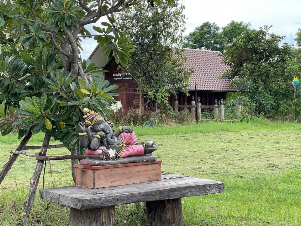 Sedthee  Mukdahan Garden Villa in Laos