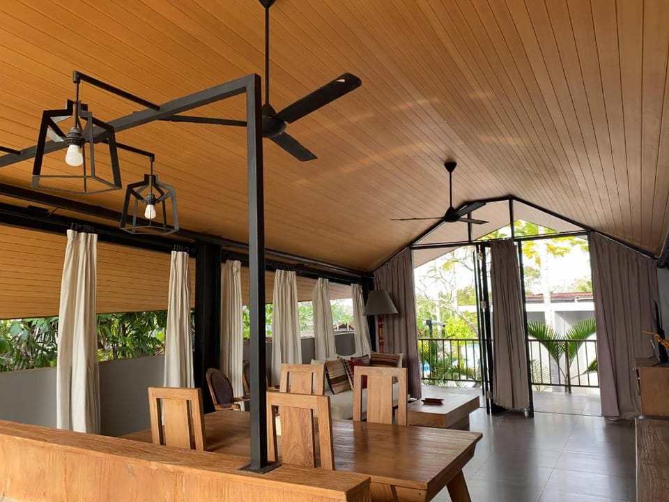 Livi's Dancing Garden Apartment in Bali