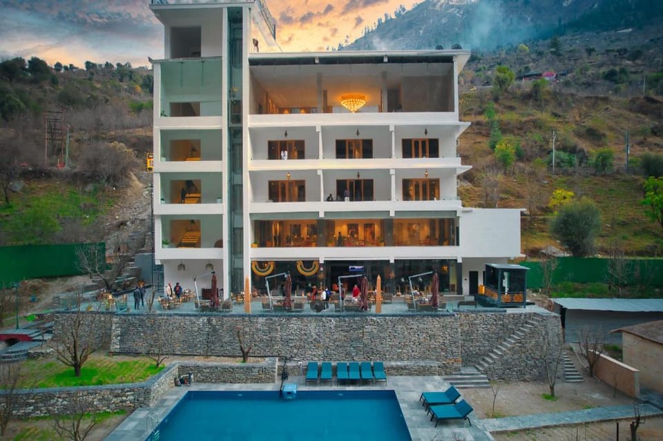 Echor Palm Bliss Riverside Resort & Spa, Kasol Hotel in Himachal Pradesh