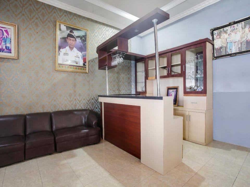 Hotel O Cottage Putra Mutun Beach Hotel in Indonesia