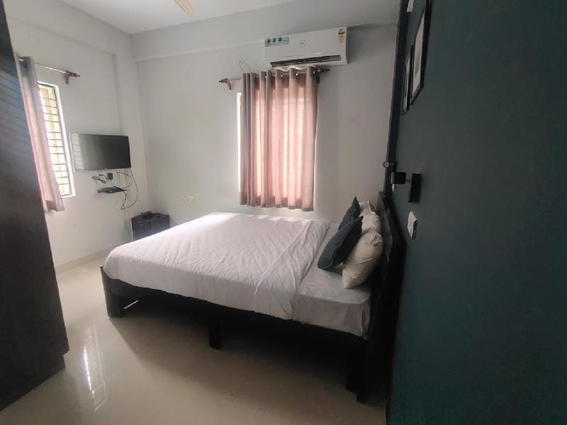 Vinayaka vilas Apartment in Bengaluru
