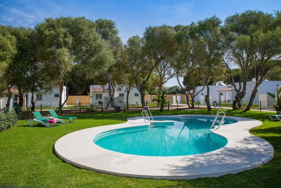 Stunning New Rural Home with Pool★★ Vacation rental in La Janda