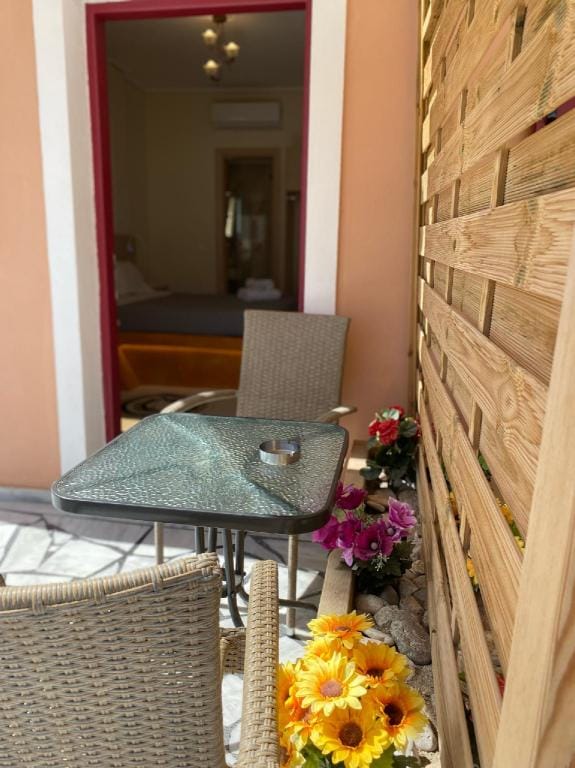 Melas 4 Vacation rental in Thera