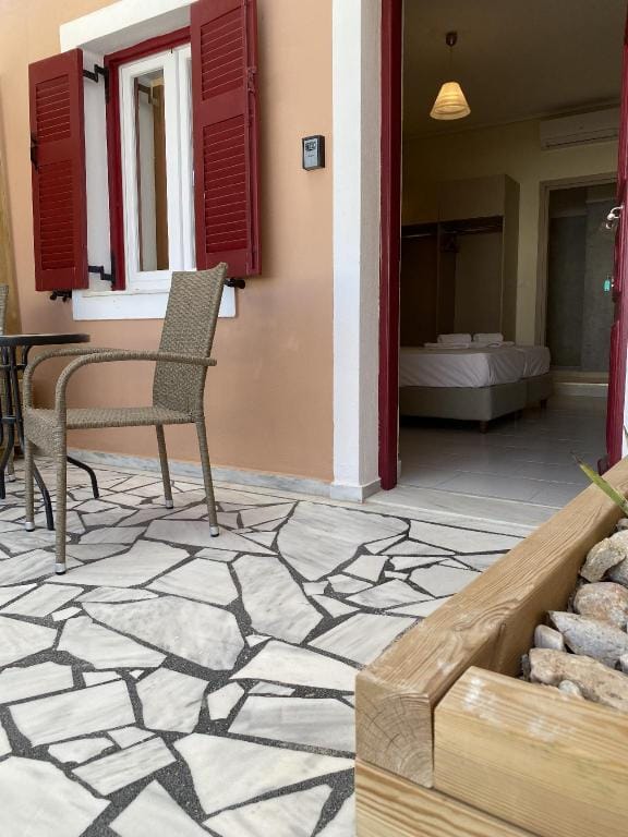 Melas 5 Vacation rental in Thera