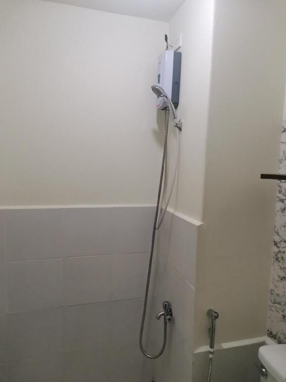 No. 16 MACK'S AWESOME PLACE NETFLIX UNLIWIFI Vacation rental in Mandaluyong
