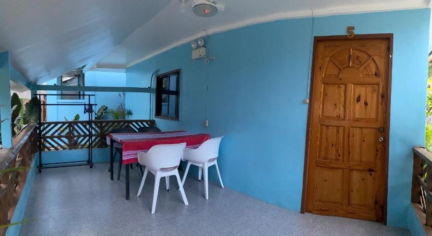 A&C Aquino Guesthouse Bed and Breakfast in Central Visayas