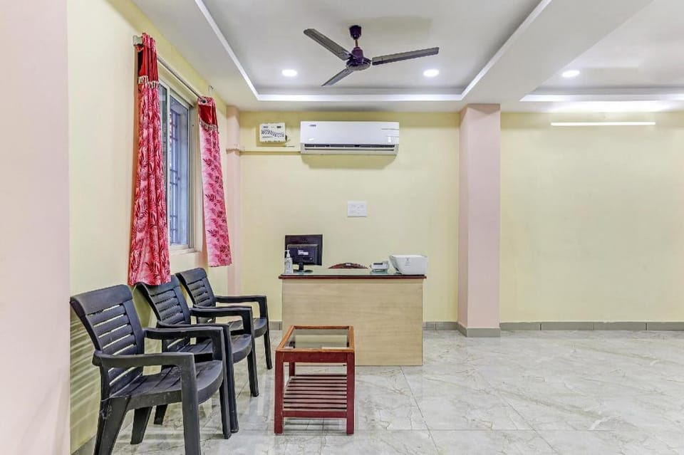 Pn Samy Inn Hotel in Puducherry