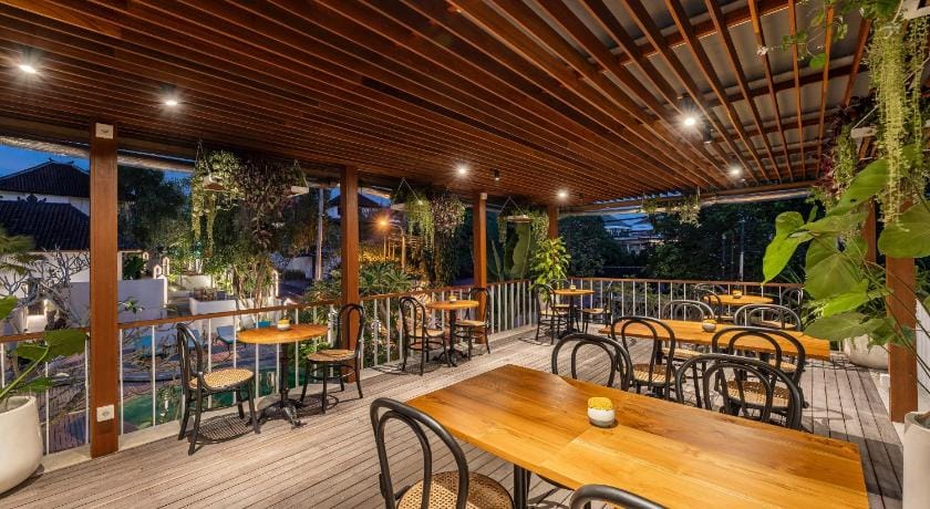 Ecozy Dijiwa Canggu Hotel in North Kuta