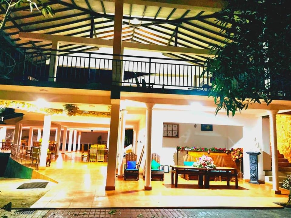 Singheraja Park Hotel Hotel in Southern Province