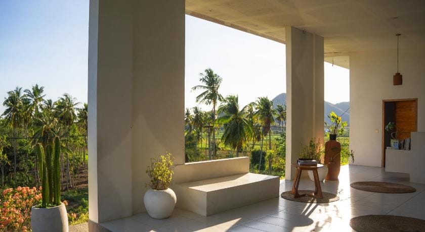 Disini Lombok ECO Sky House with Sea view Resort in West Praya