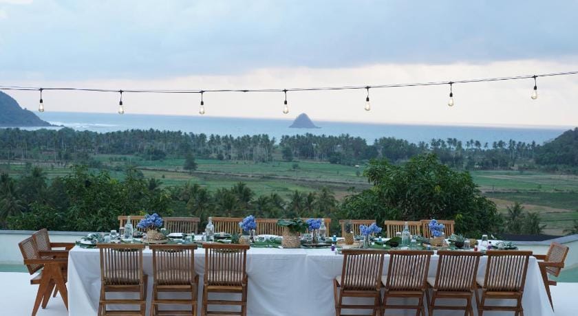 Disini Lombok ECO Sky House with Sea view Resort in West Praya