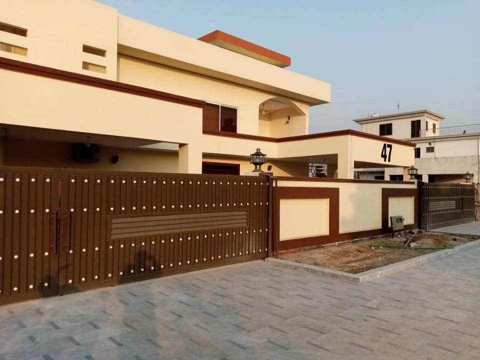 Green Hilton Guest house Bed and Breakfast in Islamabad