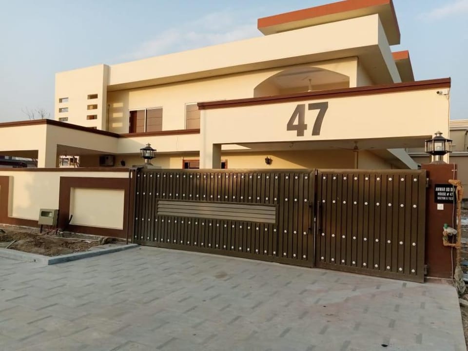 Green Hilton Guest house Bed and Breakfast in Islamabad