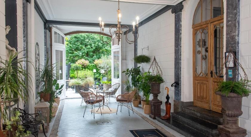 La Demeure N 5 Bed and Breakfast in Cambrai