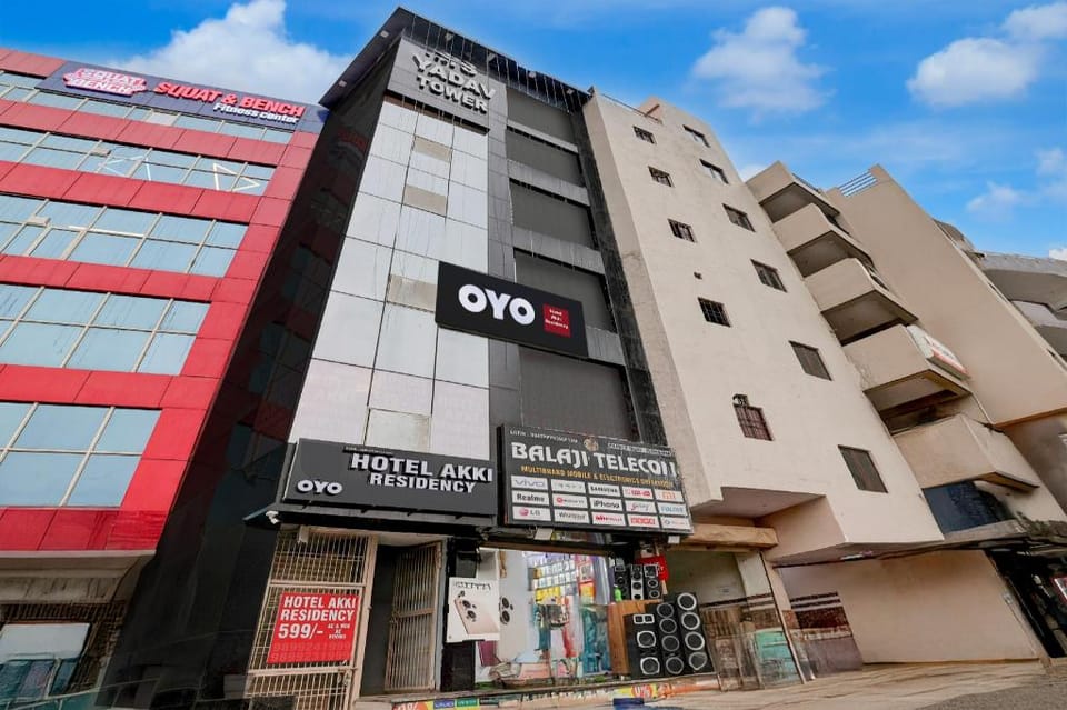 Hotel O Akki Residency Hotel in Noida