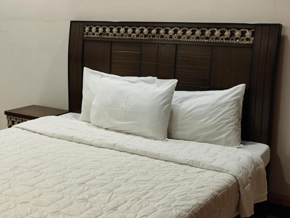 Sunrise Rest House Bed and Breakfast in Islamabad