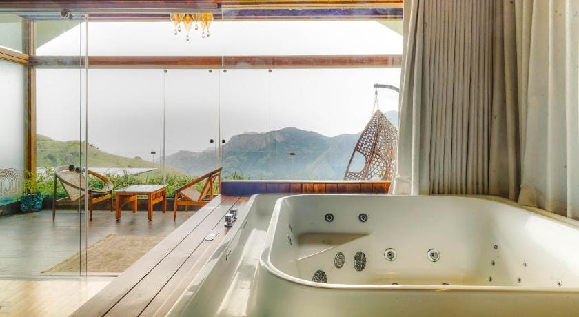 Chandys Drizzle Drops Resort in Munnar