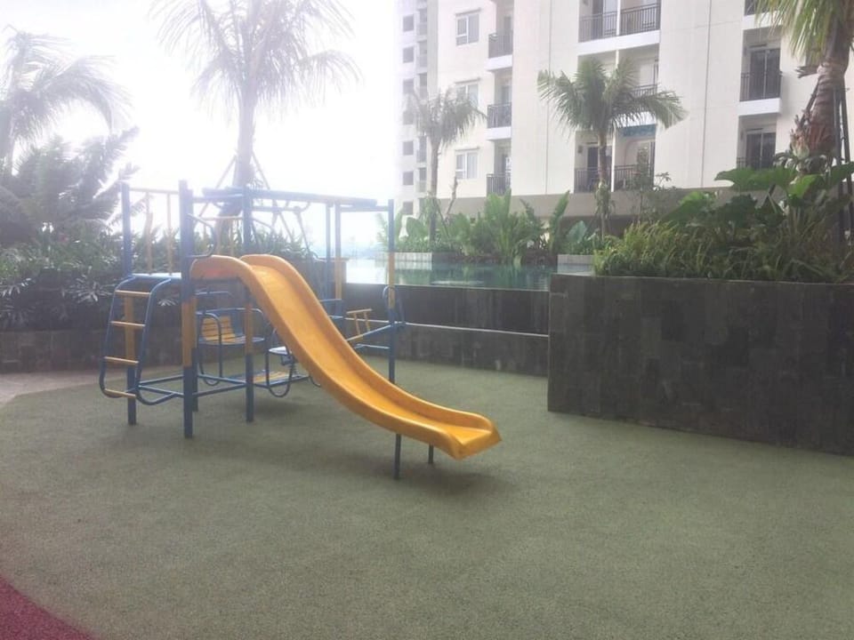 Cinere Resort Apartment by Celebrity Room Hotel in South Jakarta City