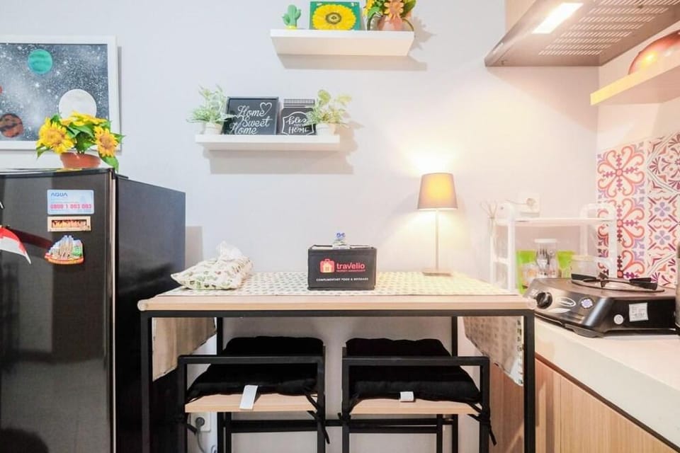 Cinere Resort Apartment by Celebrity Room Hotel in South Jakarta City