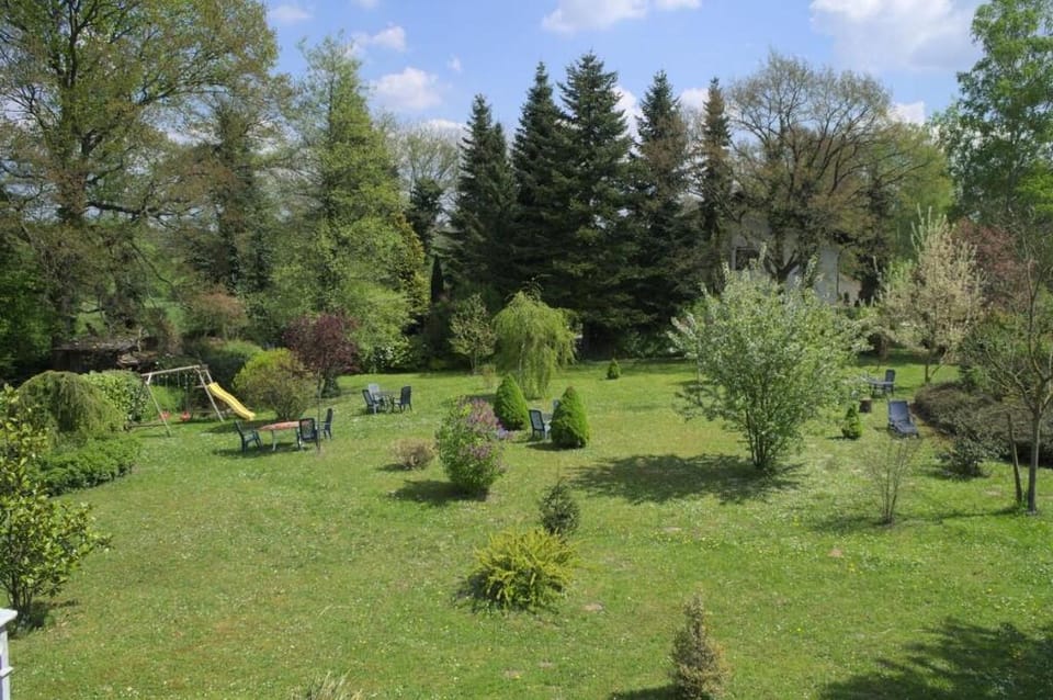 Suite 21* * * * * , Parkblick / ab 7 Nächte Apartment in Baden-Württemberg
