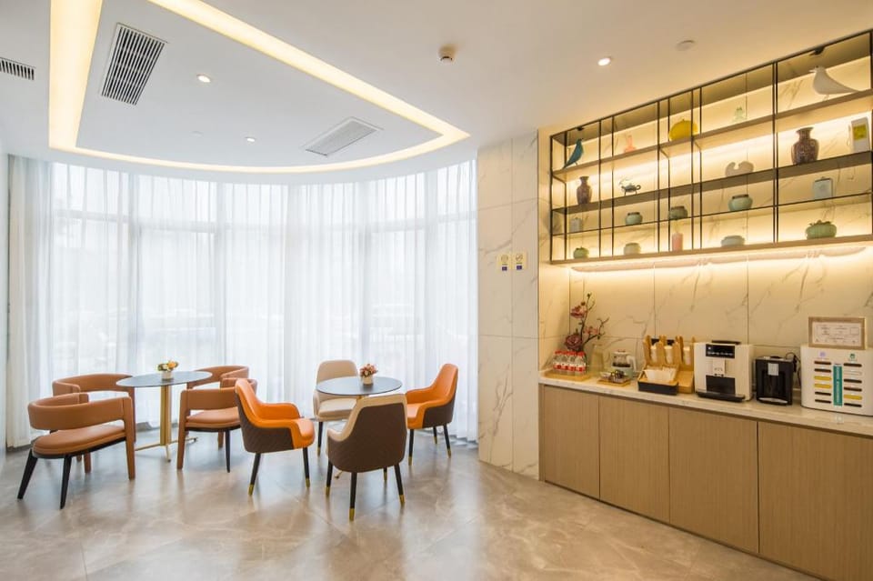 Starway Hotel Linyi Beicheng New District Yimeng North Road Hotel in Shandong