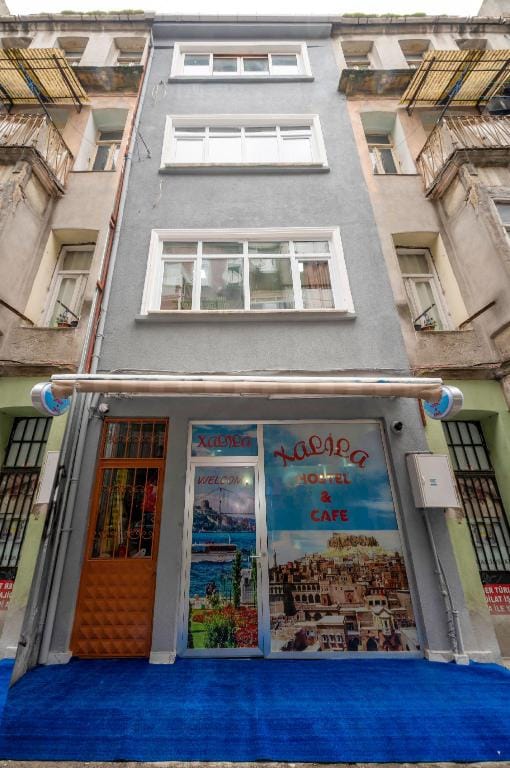 XALİLA HOSTEL & CAFE Apartment in Istanbul