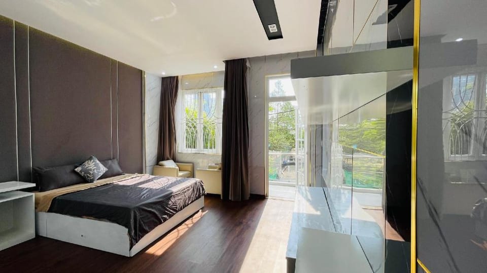 Rose Homestay MyKheBeach Villa in Da Nang