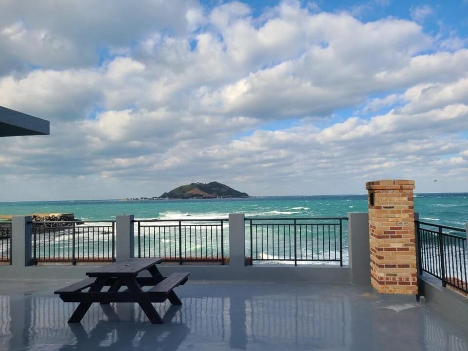 Jaeju ongpo490 Pension Bed and Breakfast in South Korea