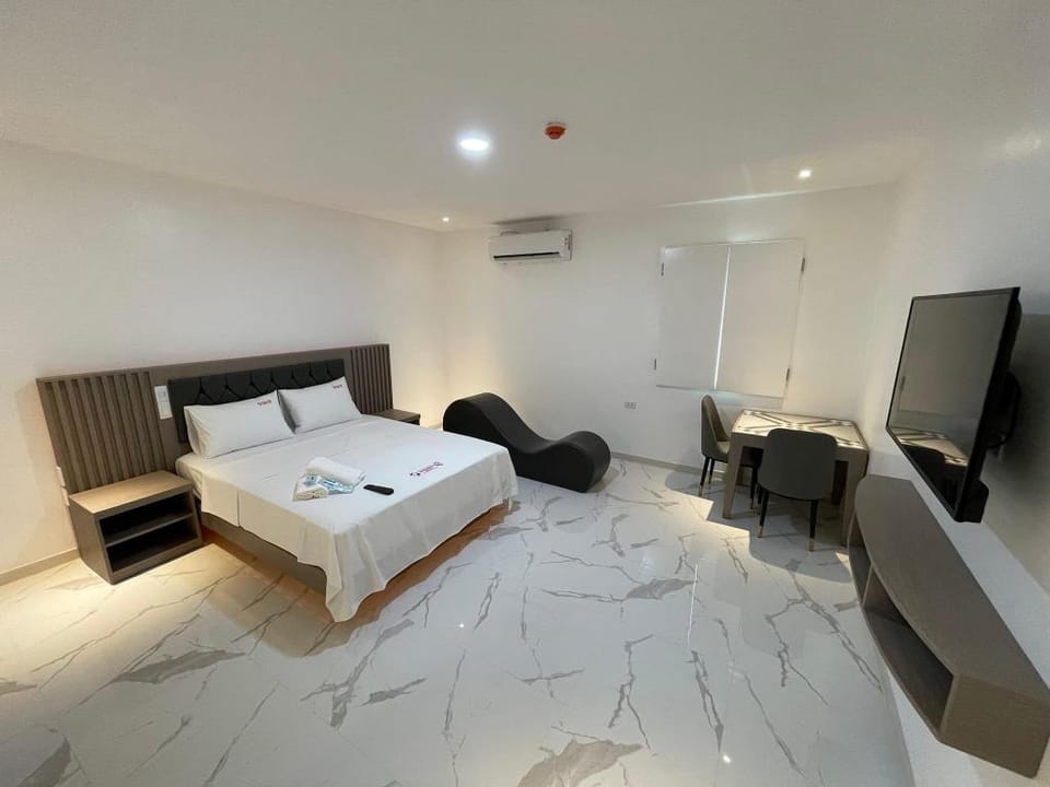 Maganda Drive-in hotel Vacation rental in Angeles