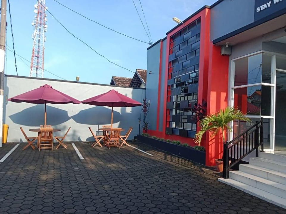 DE COZY INN Mojokerto Hotel in East Java