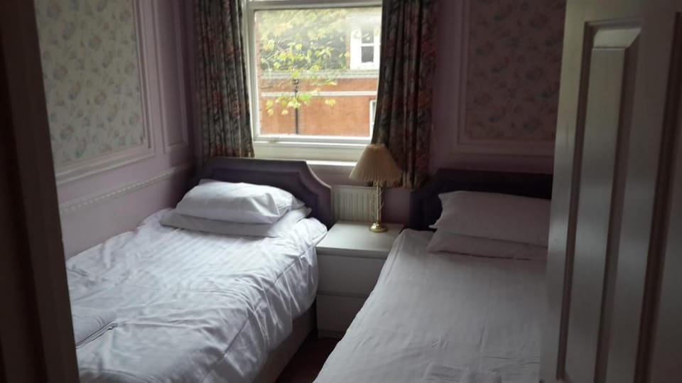 Kensington Park Apartments Apartment in City of Westminster