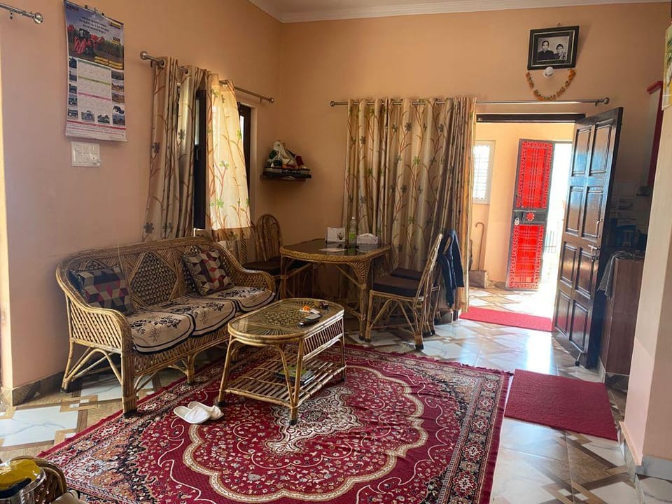 Shanti Kunj Home Stay, Soola, Pauri Garhwal Vacation rental in Uttarakhand