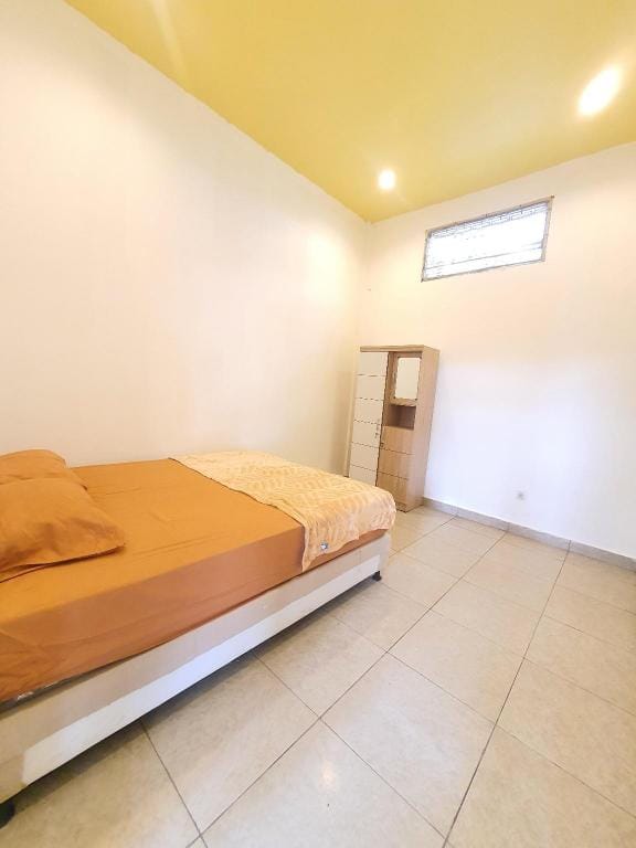 Ayu Bypass Mansion Last available room for Moto GP Vacation rental in West Nusa Tenggara, Indonesia