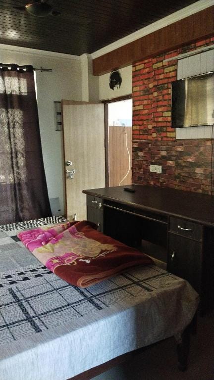 This is unique peaceful place with no disturbance. Apartment in Punjab, India
