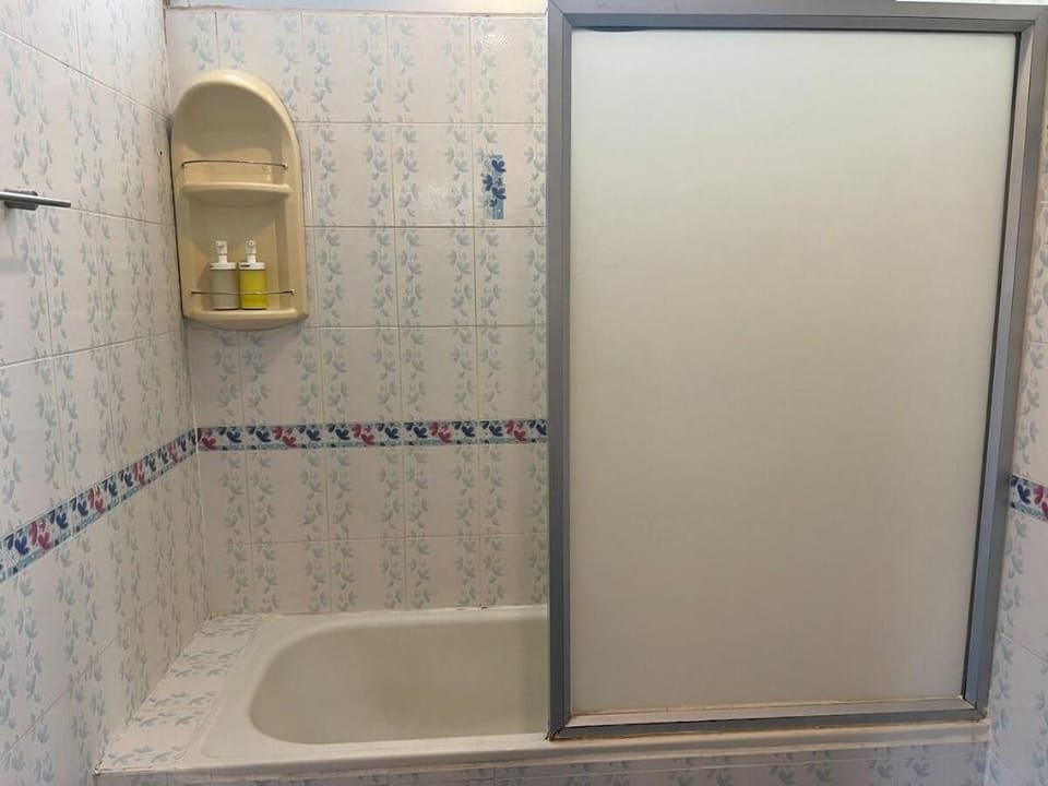 Two Bedroom / perfect stay quite near Bumrungrad Apartment in Bangkok