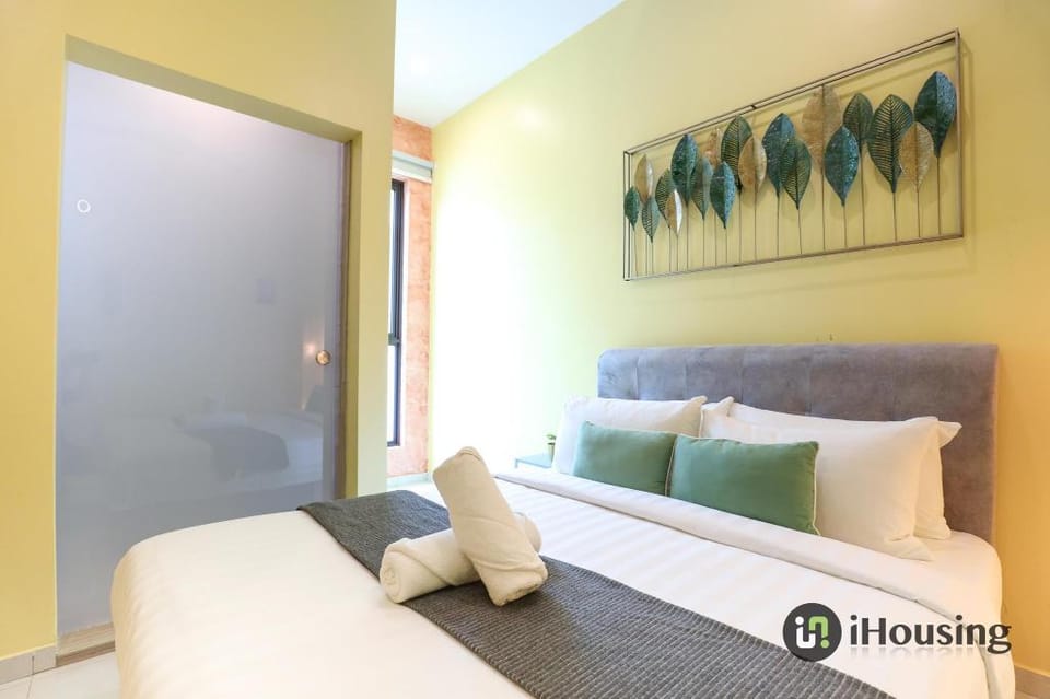 Private Pool Platinum House Melaka By I Housing Villa in Malacca