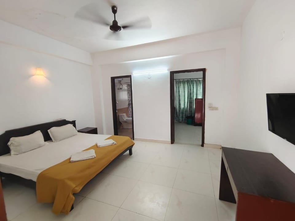 One Bhk  apartment with Swimming Pool Apartment in Calangute