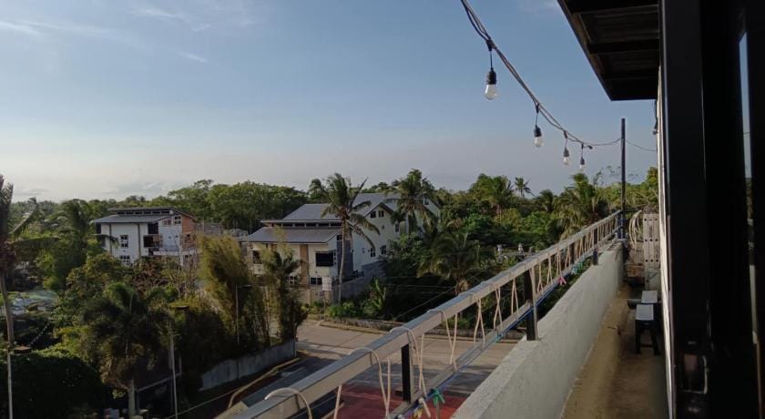 Kua's Pad Inn in Tagaytay